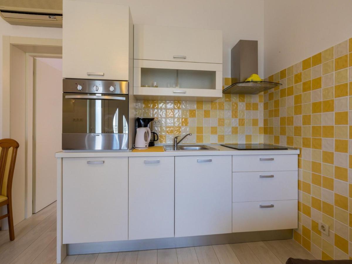 Apartments Franco Селце Экстерьер фото