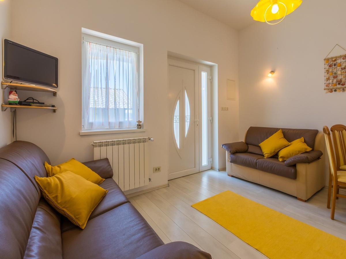 Apartments Franco Селце Экстерьер фото