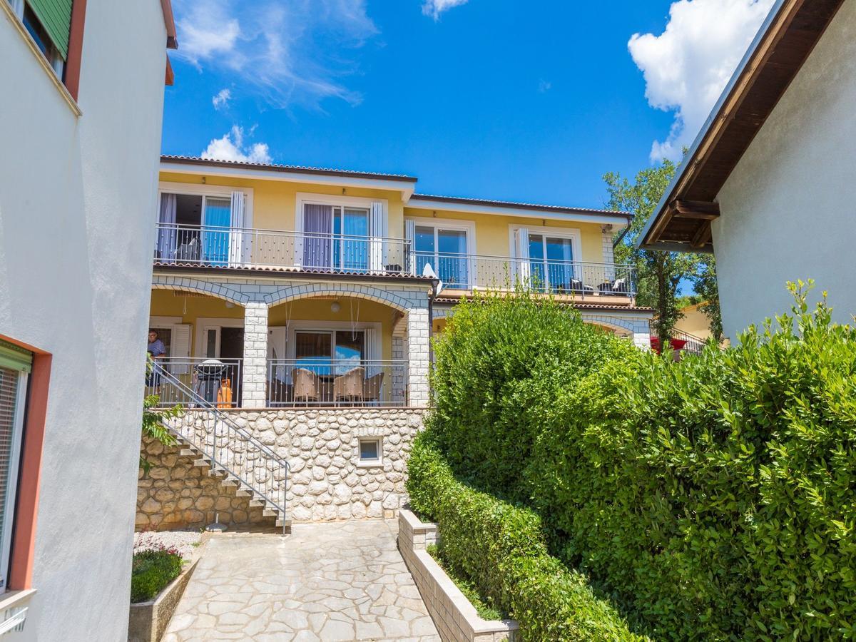 Apartments Franco Селце Экстерьер фото